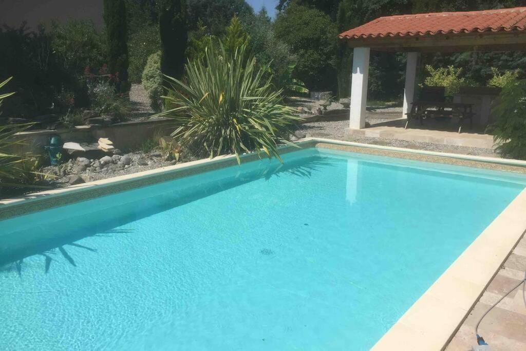 Peaceful 3 Bedroom 8 Person Ground Floor Apartment With Large Private Heated Pool La Digne-d'Amont 외부 사진